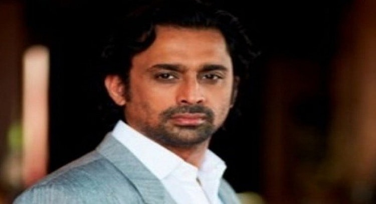 Graft case: TV actor Anuj Saxena surrenders in court