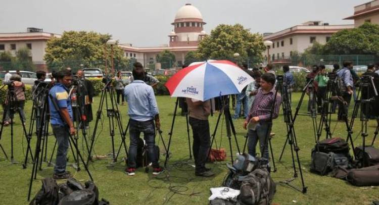Journalists can now get accreditation without law degree (subject to CJI’s discretion)
