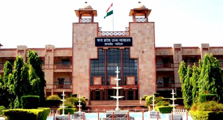 A Mere Accused in a Criminal Case Cannot be barred from Enrolling as an Advocate, rules Madhya Pradesh HC