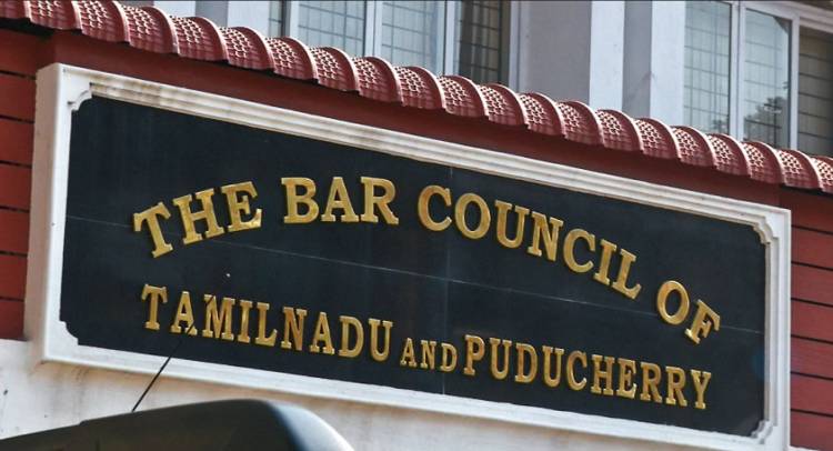 TN & Puducherry Bar Council passes orders against bursting firecrackers, self-glorification by newly enrolled advocates