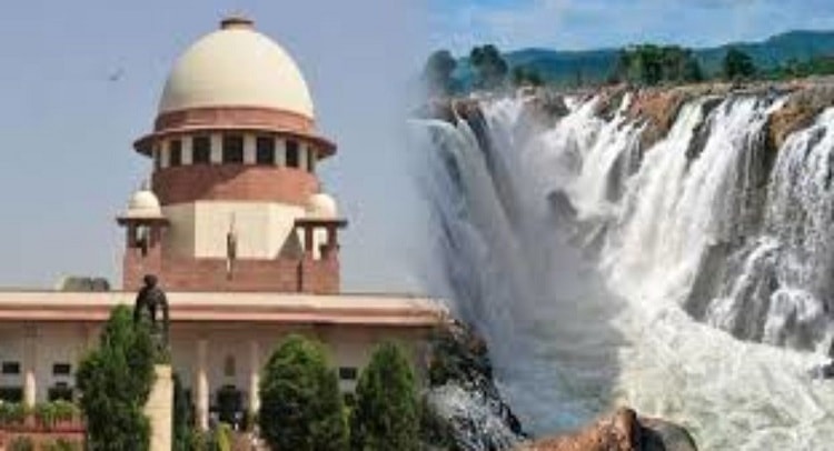 Decrees passed by court can't be flouted, warns SC
