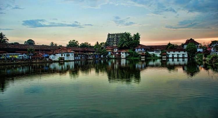 SUPREME COURT HELD THAT ROYAL FAMILY HAS CONTROL OVER KERALA PADMANABHA SWAMY TEMPLE